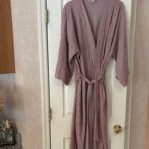 Victoria's Secret Mauve Robe